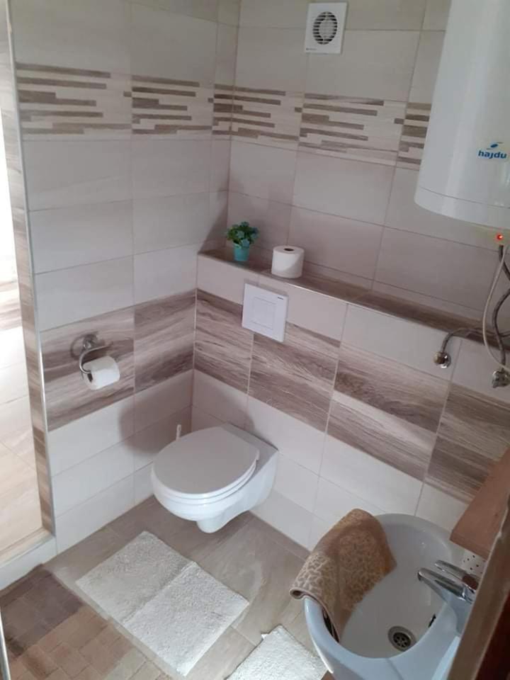 Boglárka Horgásznyaraló Gyomaendrőd Exterior foto
